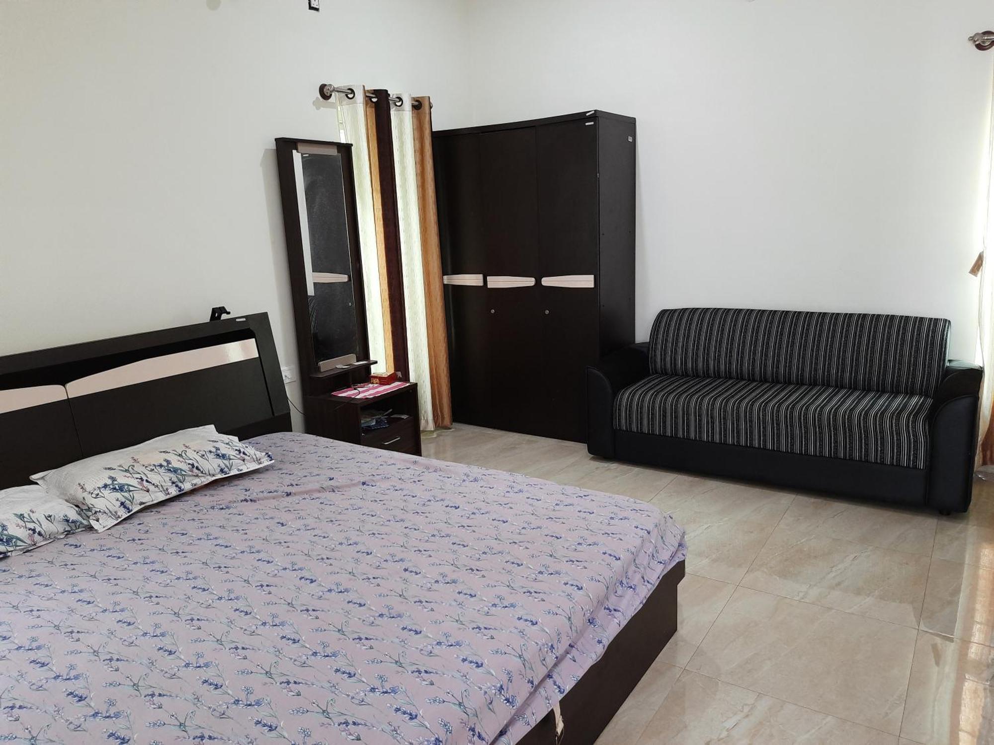 Hotel Meadows Phase 1,Ozone Urbana à Devanahalli Extérieur photo